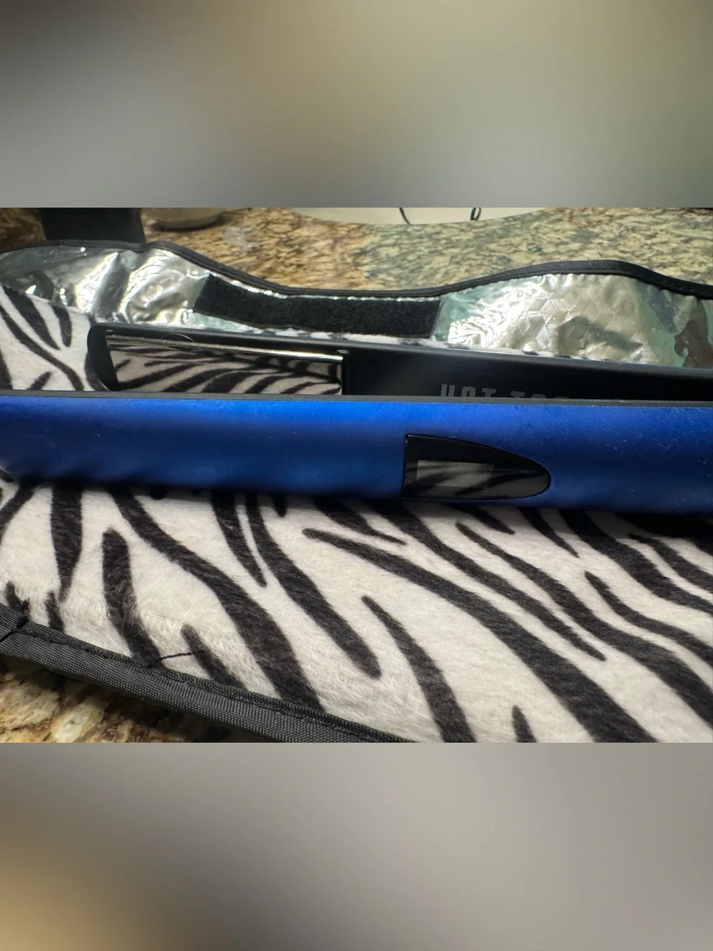 Hot Tools Blue Ceramic Flat Iron Hair Straightener